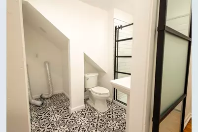 6750 Buhr Street, Hamtramck, MI 48212 - Photo 9