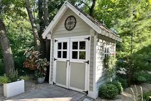 9948 Cottage Ln, Union Pier, MI 49129 - Photo 25