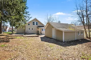 909 S Franklin St, Greenville, MI 48838 - Photo 27