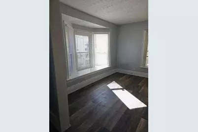 849 Bates Street SE, Grand Rapids, MI 49506 - Photo 3