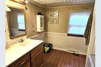 52561 38th Avenue, Bangor, MI 49013 - Photo 15