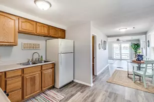 2001 Fern Beach, Battle Creek, MI 49014 - Photo 7