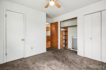 906 Belfield Street SW, Wyoming, MI 49509 - Photo 11