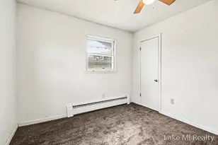 906 Belfield St SW, Wyoming, MI 49509 - Photo 5