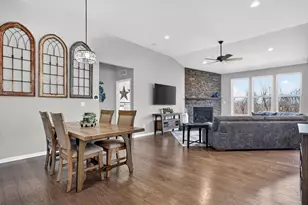 1158 Lark St, Lake Orion, MI 48360 - Photo 9