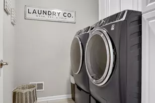 1158 Lark St, Lake Orion, MI 48360 - Photo 21