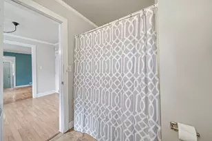 208 Thorpe Dr, Jackson, MI 49203 - Photo 13