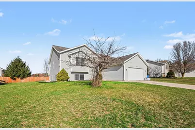 813 Valley Avenue, Fremont, MI 49412 - Photo 3