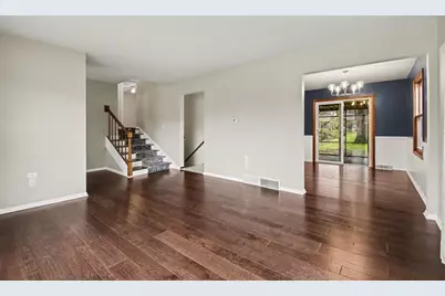 3835 Burlingame Avenue SW, Wyoming, MI 49509 - Photo 7