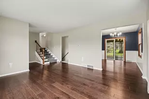 3835 Burlingame Ave SW, Wyoming, MI 49509 - Photo 7