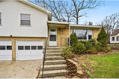 3835 Burlingame Avenue SW, Wyoming, MI 49509 - Photo 3