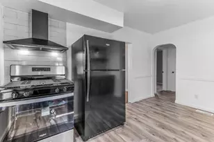 1054 Dickinson St SE, Grand Rapids, MI 49507 - Photo 3