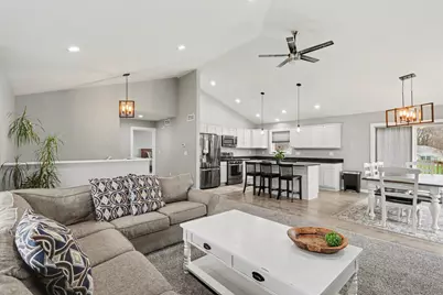 1069 S Stoneridge Drive, Plainwell, MI 49080 - Photo 3