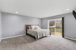 1069 S Stoneridge Dr, Plainwell, MI 49080 - Photo 15