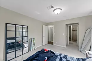 677 Karmada St, Plymouth, MI 48170 - Photo 9