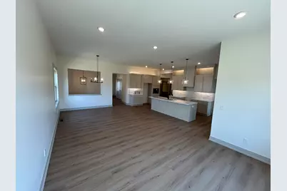 6748 Vriesland Crossing #20, Zeeland, MI 49464 - Photo 5