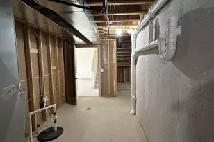 6748 Vriesland Xing, Zeeland, MI 49464 - Photo 47