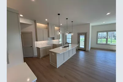 6748 Vriesland Crossing #20, Zeeland, MI 49464 - Photo 3