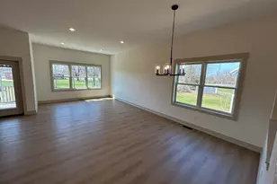 6748 Vriesland Xing, Zeeland, MI 49464 - Photo 7