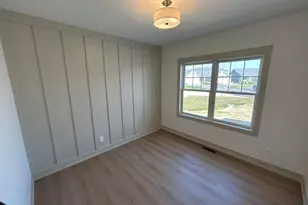 6748 Vriesland Xing, Zeeland, MI 49464 - Photo 11