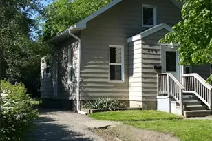 210 Dunlap St, Lansing, MI 48910 - Photo 1