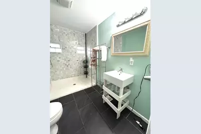 447 Emerald Avenue NE, Grand Rapids, MI 49503 - Photo 17