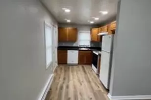 108 Dunlap St, Lansing, MI 48910 - Photo 7