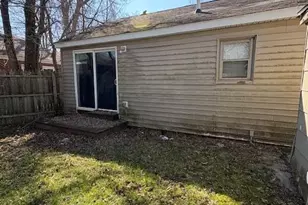 108 Dunlap St, Lansing, MI 48910 - Photo 3