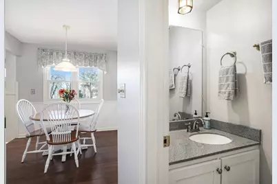 2211 Ridgewood Avenue SE, Grand Rapids, MI 49546 - Photo 9