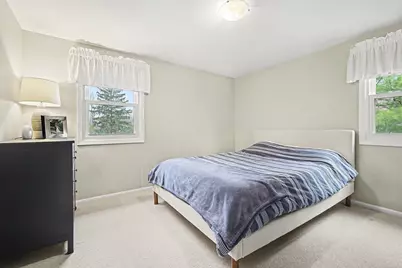 2211 Ridgewood Avenue SE, Grand Rapids, MI 49546 - Photo 15