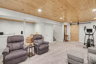 5193 Grand River Cir, Jackson, MI 49201 - Photo 39