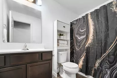 1015 Point Way, Lawton, MI 49065 - Photo 11