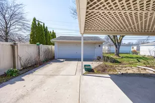 3230 Maxwell St, Trenton, MI 48183 - Photo 49