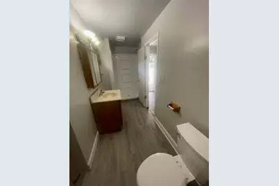 [Address not provided], Lansing, MI 48906 - Photo 7