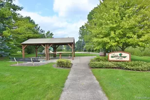 3288 Hickory Dr, Lake Orion, MI 48359 - Photo 13