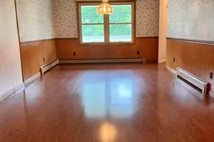 146 Squaw Creek Rd, Marshall, MI 49068 - Photo 9