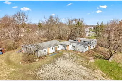 2806 W Carleton Road, Hillsdale, MI 49242 - Photo 13