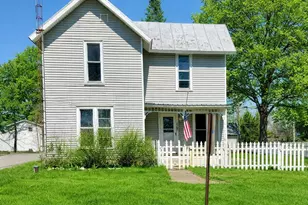 2582 E Montgomery Rd, Frontier, MI 49239 - Photo 1