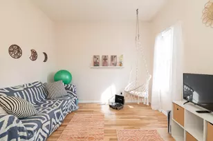 8340 Logan Bay St, Kalamazoo, MI 49009 - Photo 5