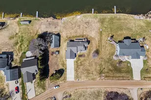 4375 Pleasantview Dr, Gladwin, MI 48624 - Photo 3