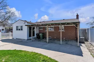 15226 Cook St, Southgate, MI 48195 - Photo 39