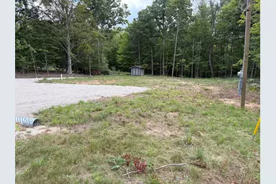 8349 Leecrest Boulevard, Onekama, MI 49675 - Photo 5