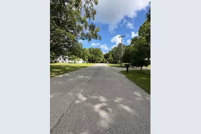 8349 Leecrest Boulevard, Onekama, MI 49675 - Photo 15