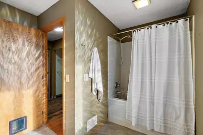 272 Fairway Court, Plainwell, MI 49080 - Photo 19