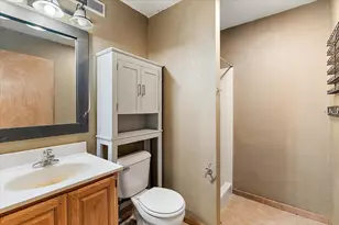 272 Fairway Ct, Plainwell, MI 49080 - Photo 31