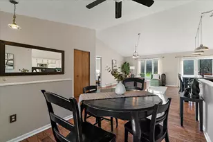 272 Fairway Ct, Plainwell, MI 49080 - Photo 11