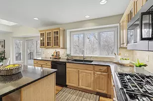 2074 Stonebridge Dr N, Ann Arbor, MI 48108 - Photo 33