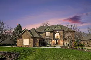 2074 Stonebridge Dr N, Ann Arbor, MI 48108 - Photo 3