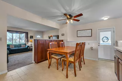 39345 Surrey Heights Court, Westland, MI 48186 - Photo 13