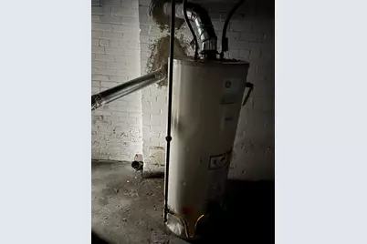 11790 Wilshire Drive, Detroit, MI 48213 - Photo 13